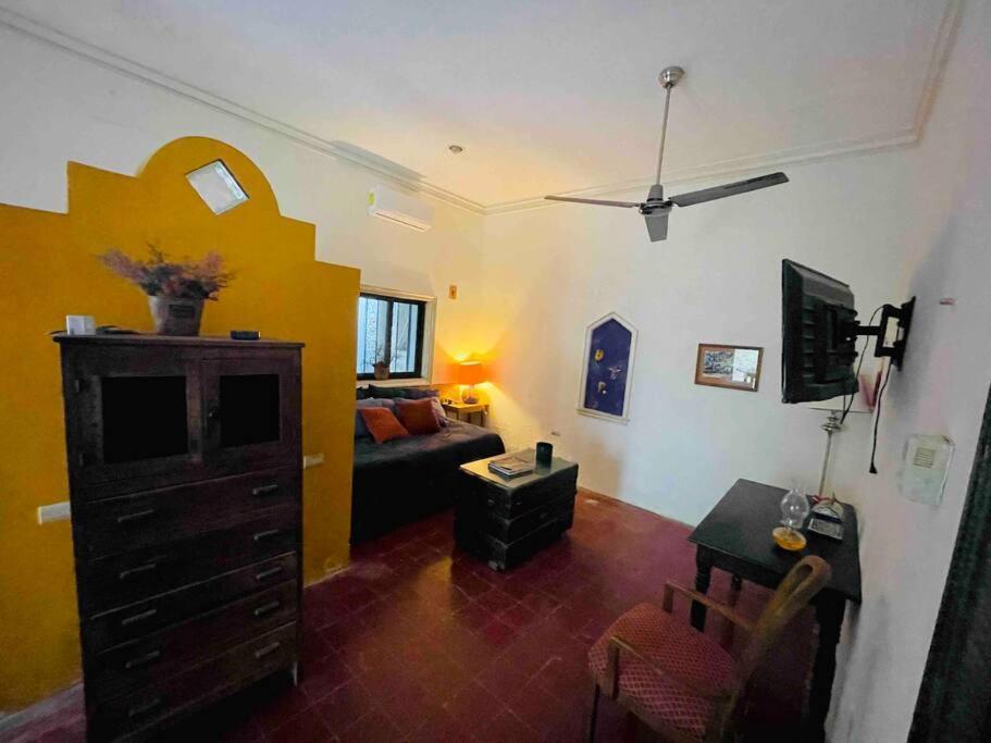 House Dzalbay Santa Lucia With Hot Tub Villa Mérida Eksteriør bilde